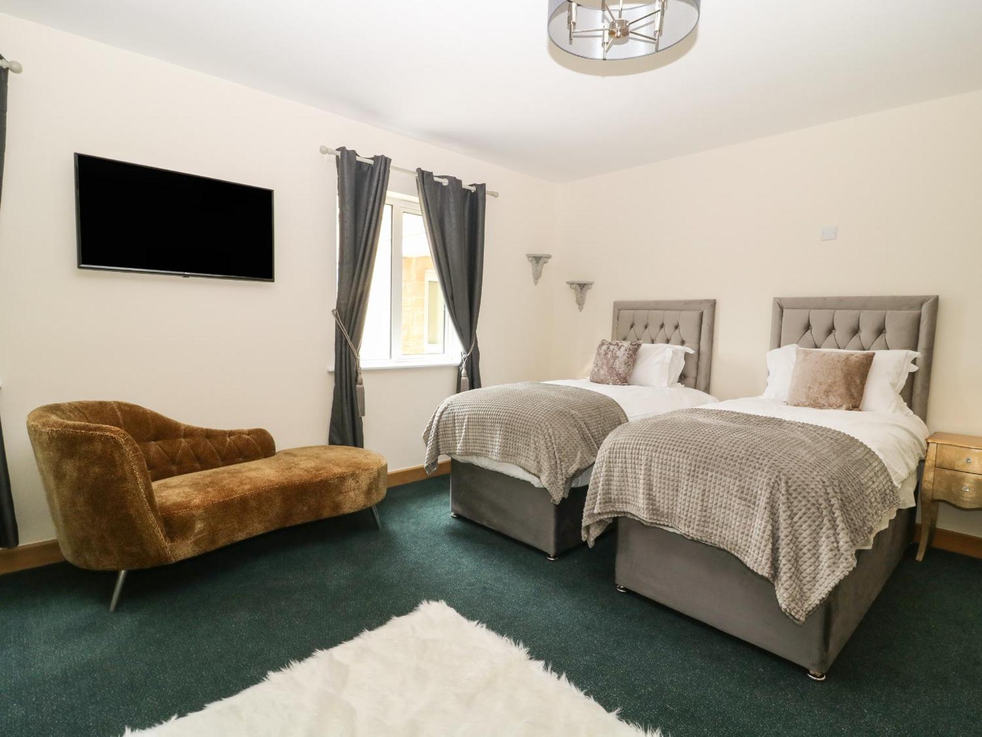 Myddelton Grange Villa อิลคลีย์ ภายนอก รูปภาพ
